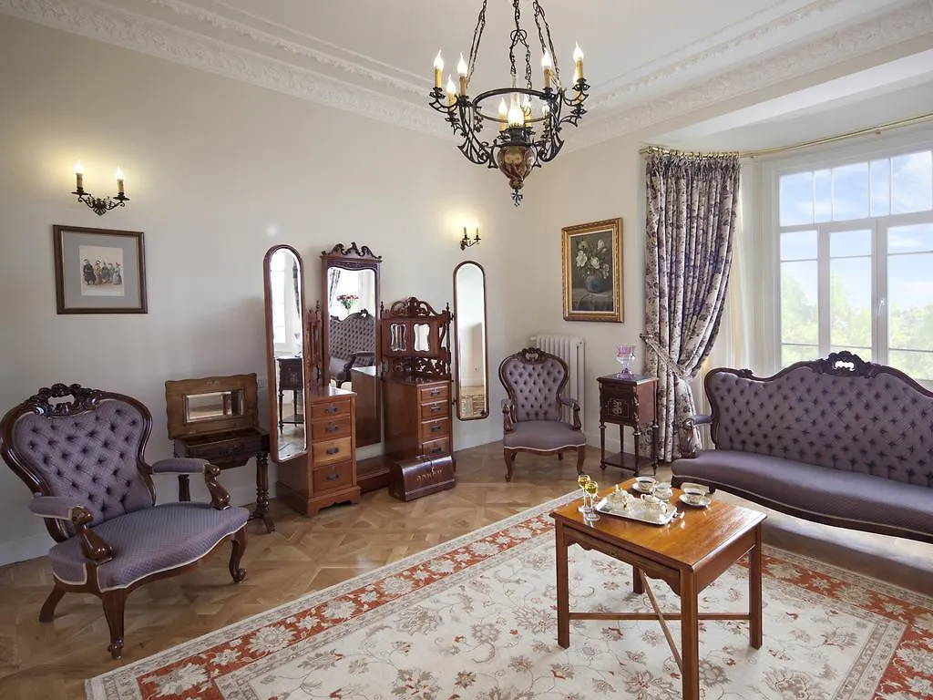 ****  Armada Istanbul Pera Hotel טורקיה